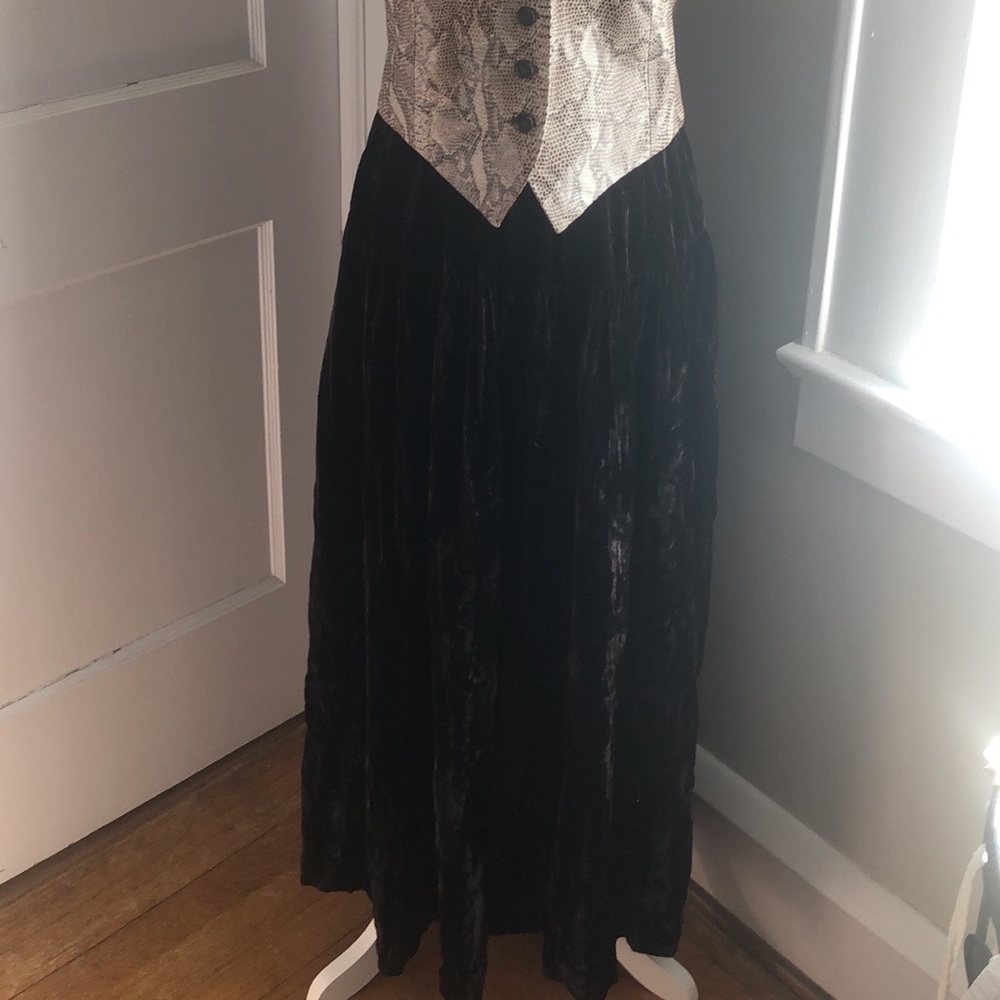 EUC Joseph Velvet Skirt- Dark Brown Sz. Med